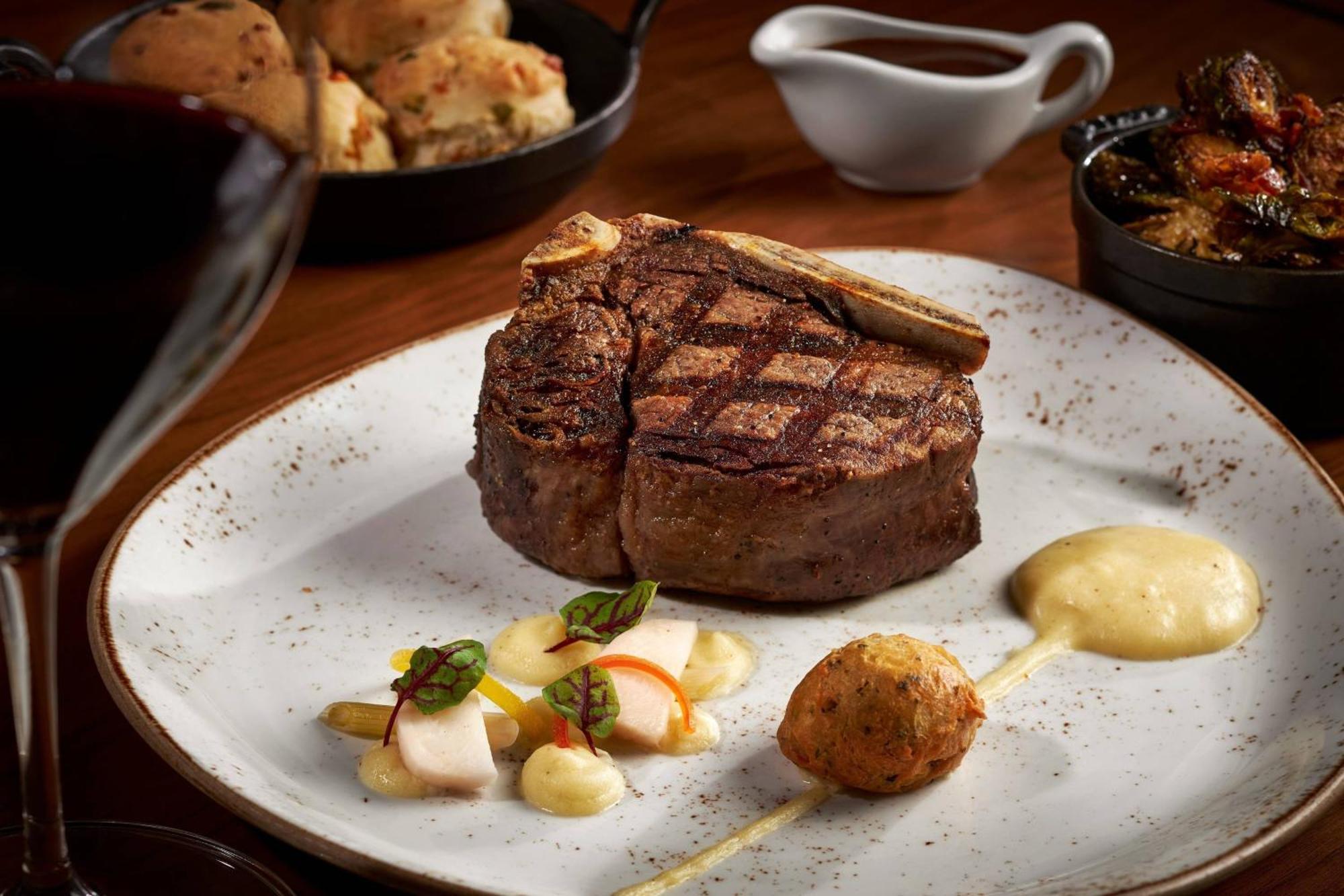 Hotel The Ritz-carlton 5*